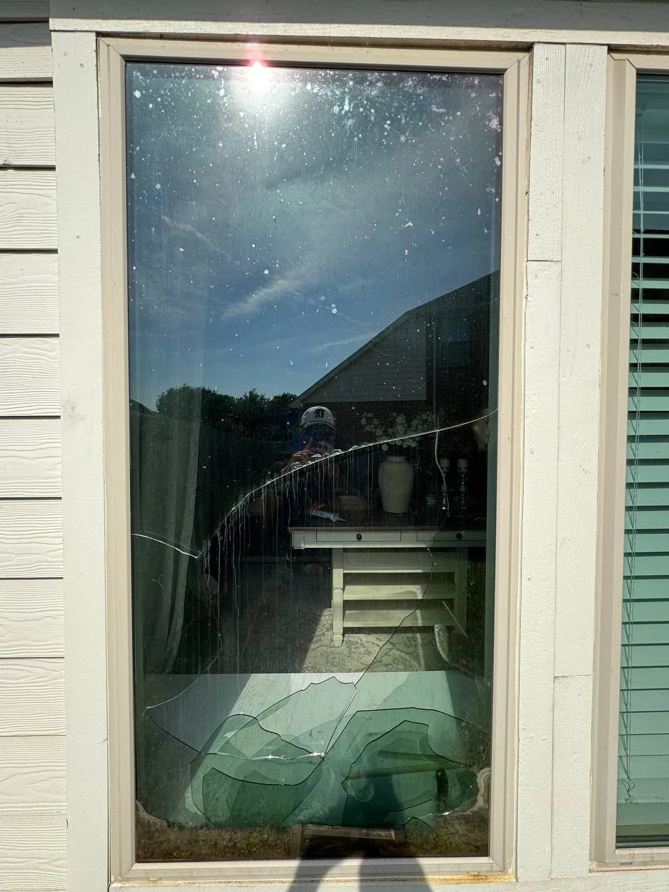 Before foggy glass replacement — job 3