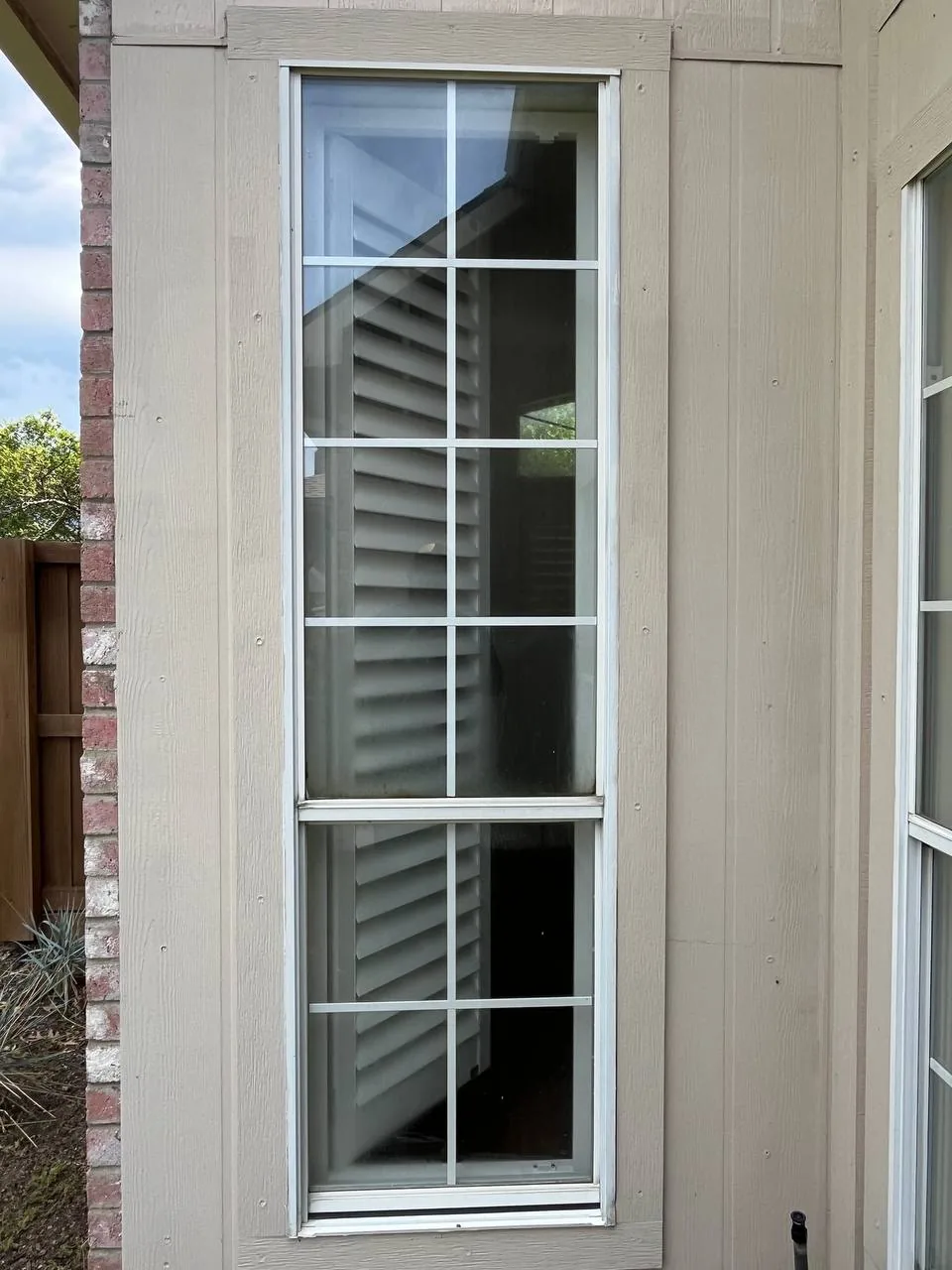 Before foggy glass replacement — job 10