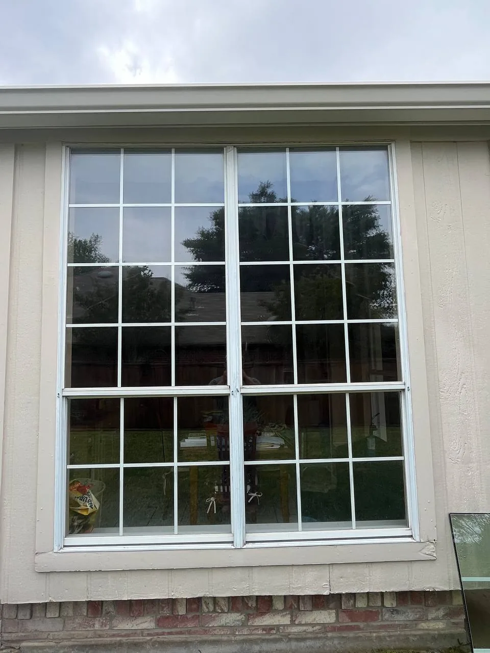 Before foggy glass replacement — job 11